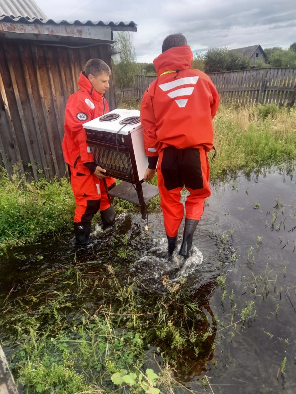 Уровень воды в Амуре у Хабаровска стал ниже отметки опасного явления (ВИДЕО)