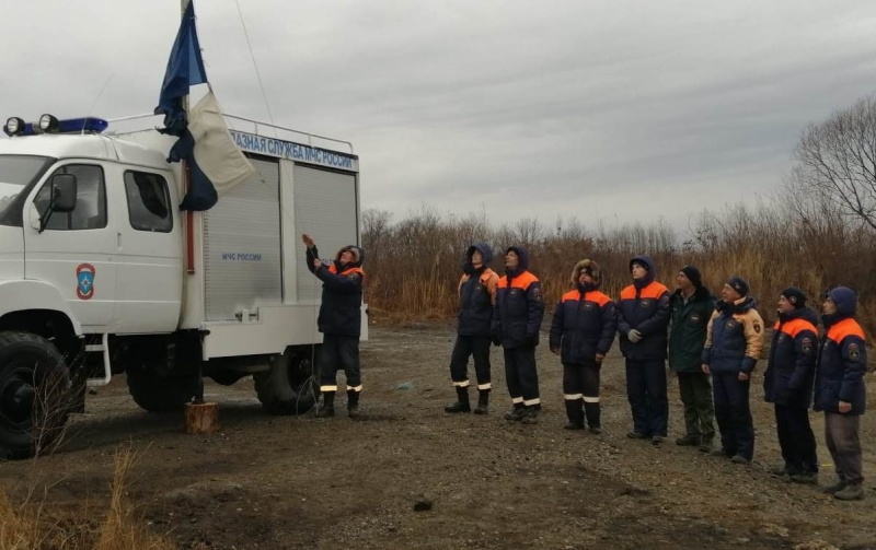 На озере Благодатное в Хабаровском районе прошел недельный сбор спасателей-водолазов МЧС России (ВИДЕО)