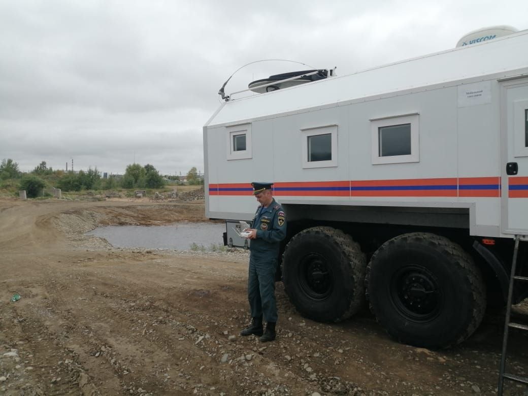 Гребень паводка прошел Комсомольск-на-Амуре. Сотрудники МЧС России следят  за развитием обстановки (ВИДЕО) - Новости - Главное управление МЧС России  по Хабаровскому краю