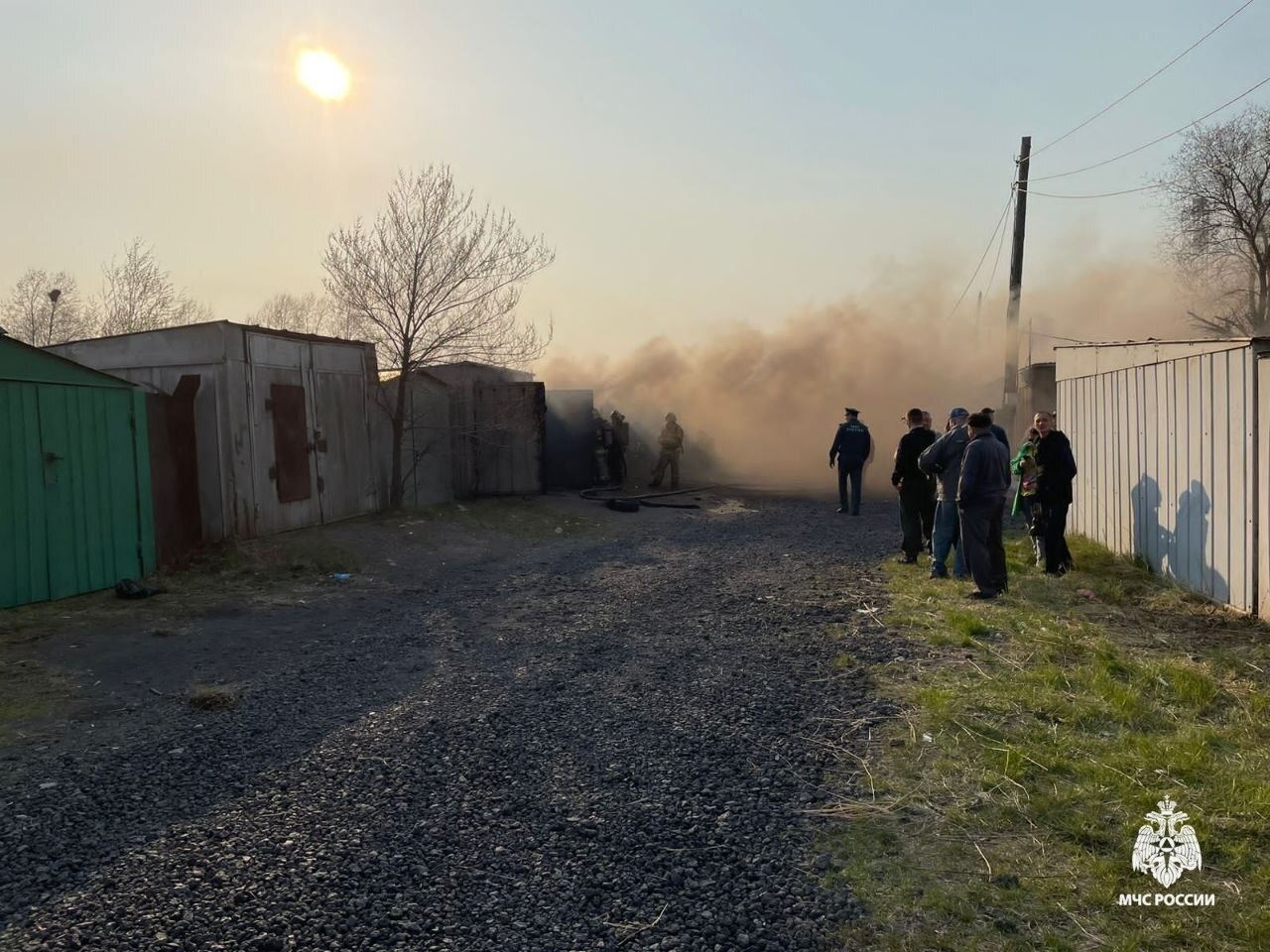 Пожар в ГСК «Амур-2»в Комсомольске-на-Амуре полностью ликвидирован -  Оперативная информация - Главное управление МЧС России по Хабаровскому краю