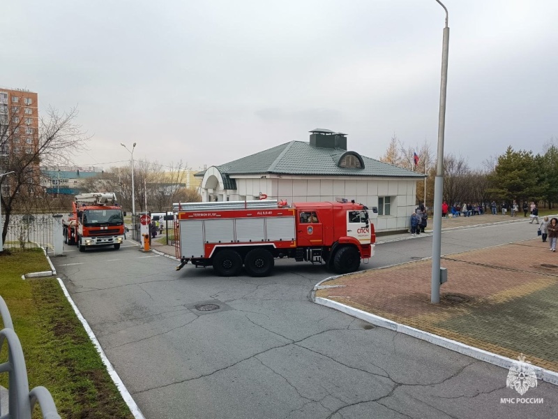 В  Хабаровском краевом клиническом центре  онкологии  прошло пожарно-тактическое учение