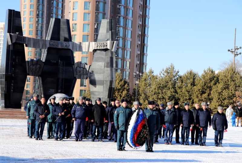 Авиация МЧС России подвела предварительные итоги. Лётно-методический сбор прошел в Хабаровске